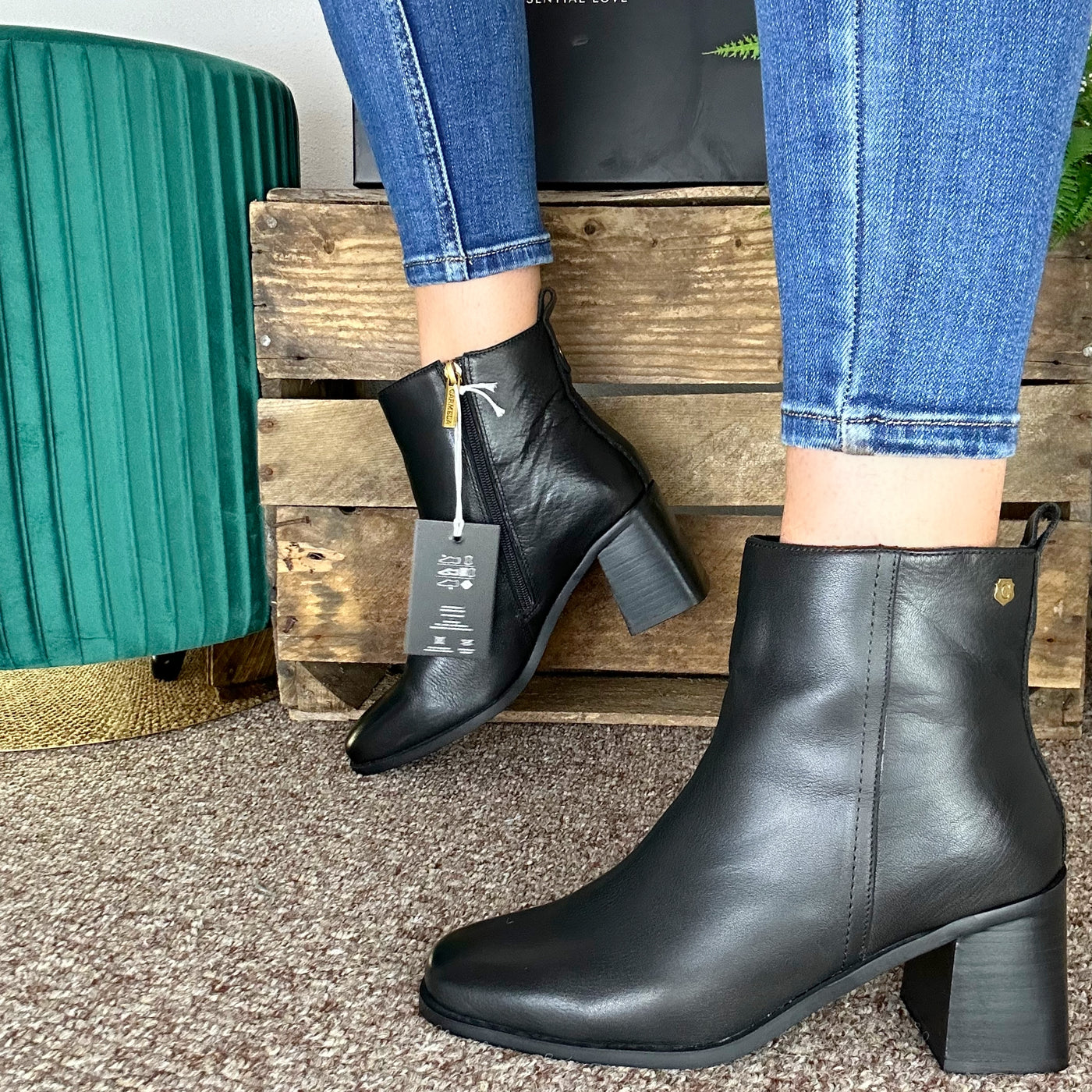 Carmela - Leather Boot in Black