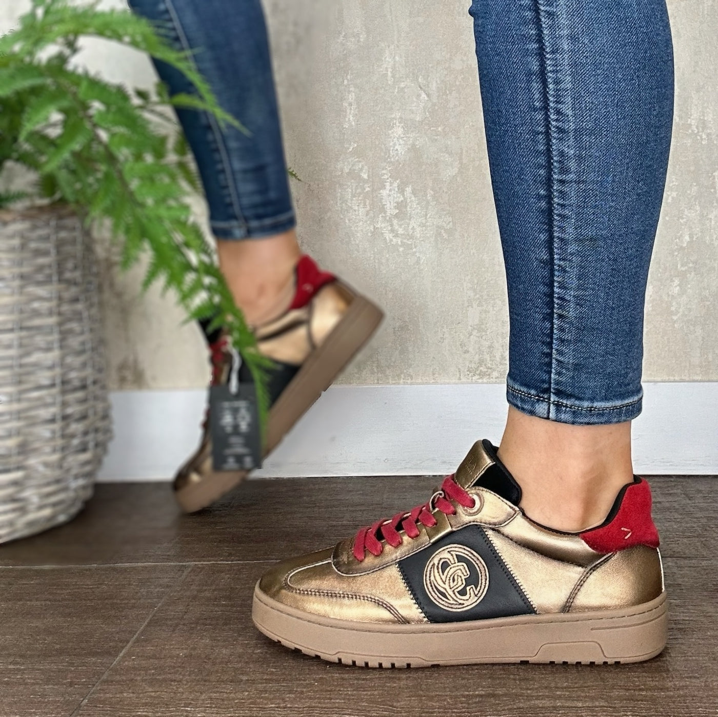 Carmela - Leather Wedge Trainer in Bronze 161957