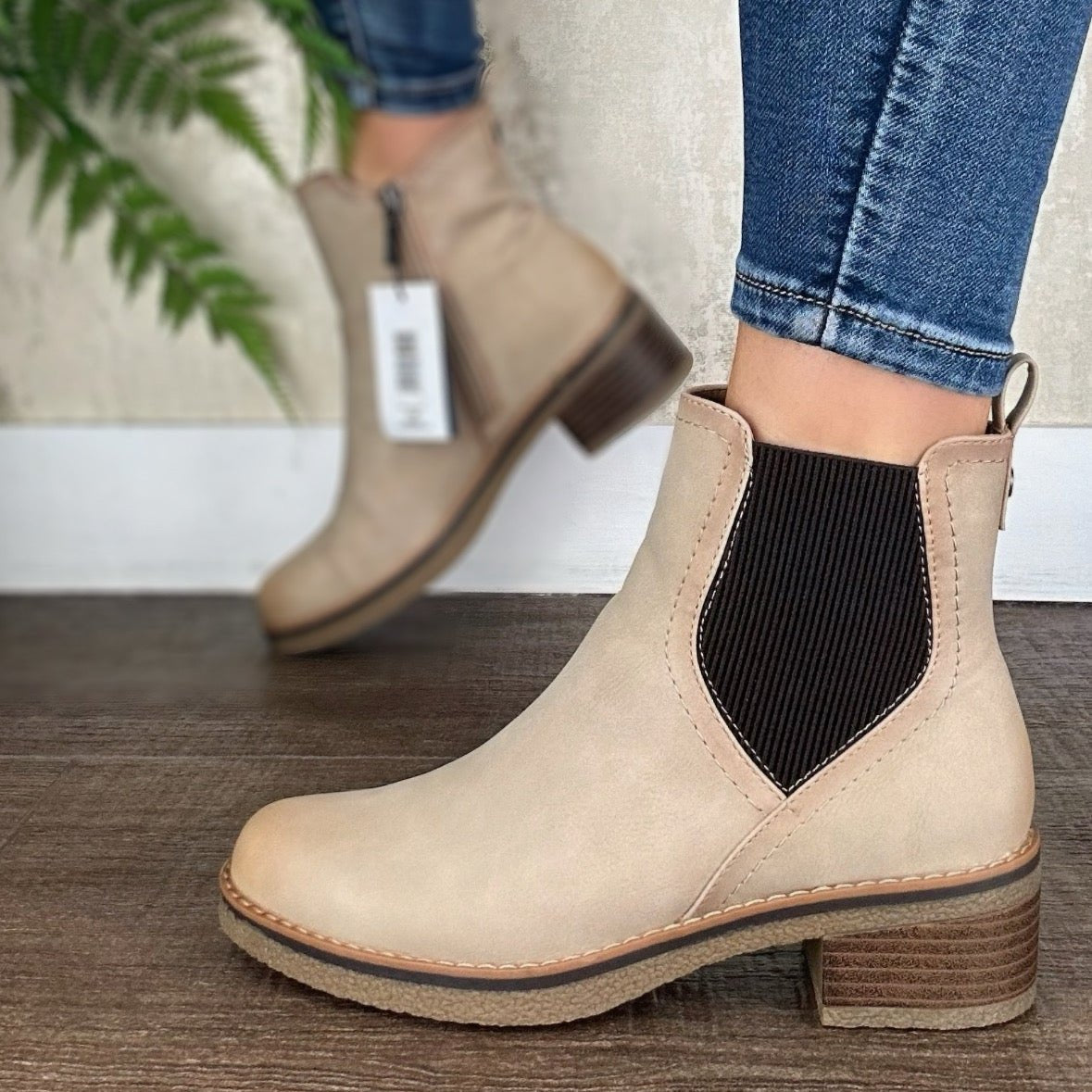 Lunar - Tonia Ankle Boot in Stone