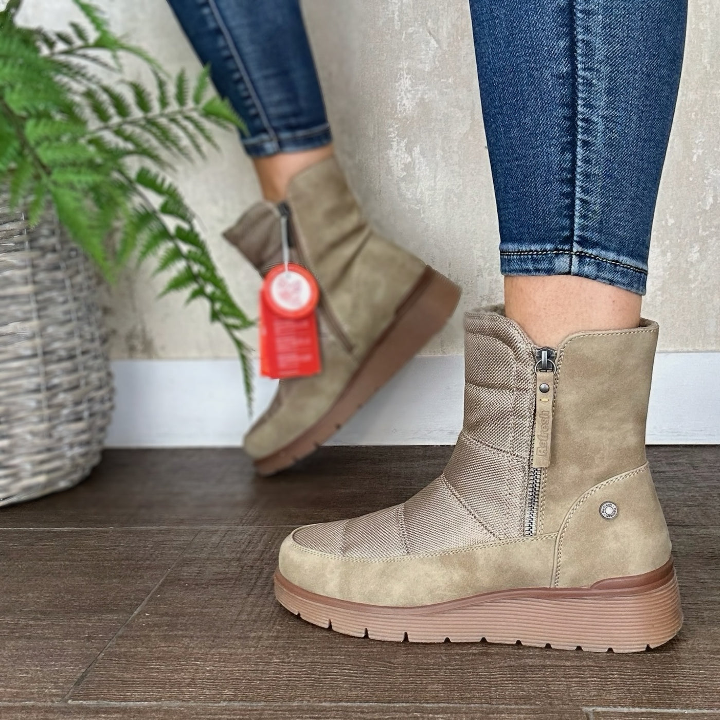 Refresh - Ankle Boot in Beige 172273