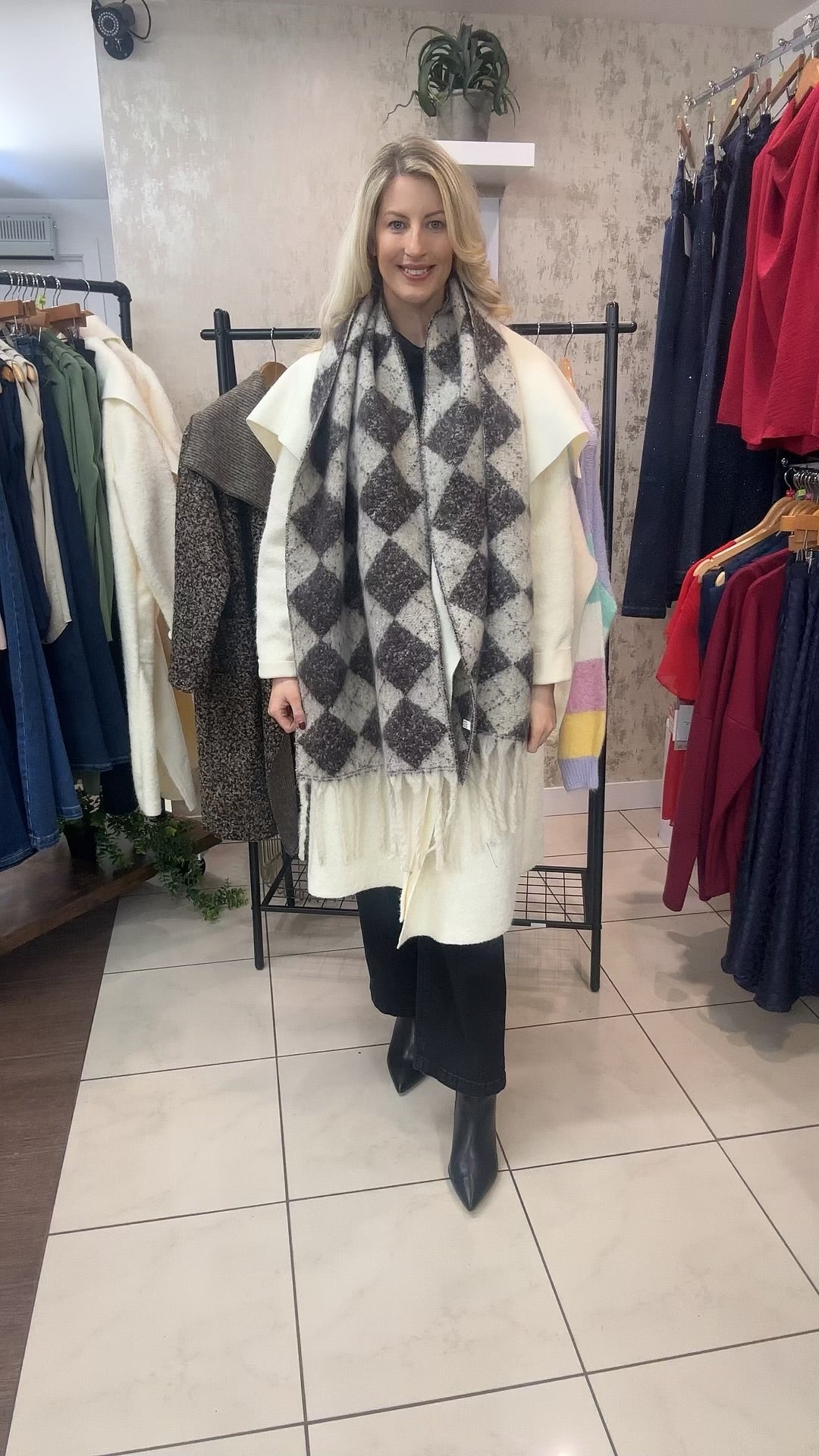 The Lydia Argyle Tassel Scarf in Chocolate