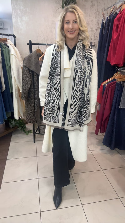 The Kiera Reversible Animal Scarf in Black