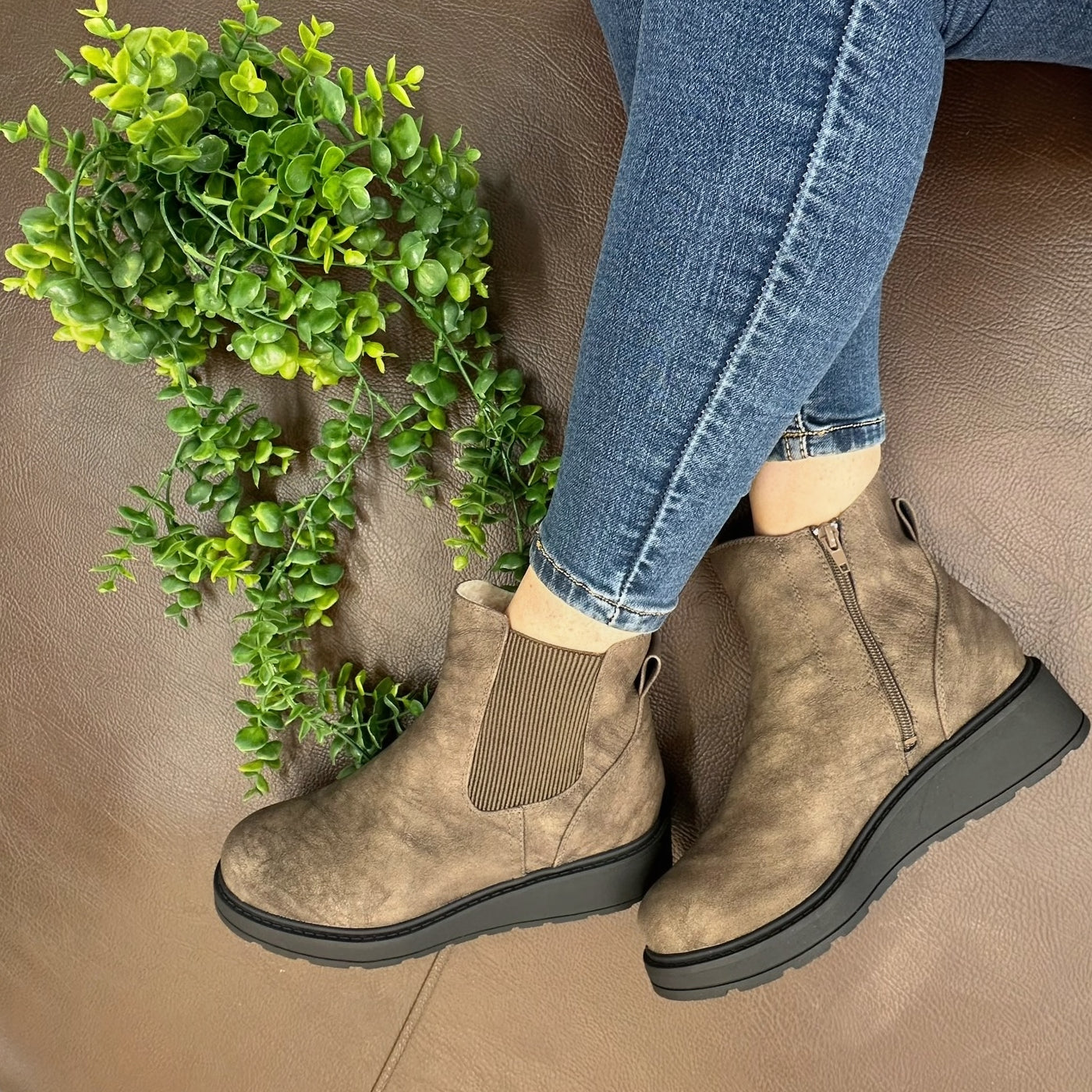Blowfish - Kali Cozy Boot in Dark Brown