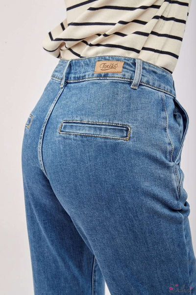 Toxik Mum Fit Jeans in Blue Denim