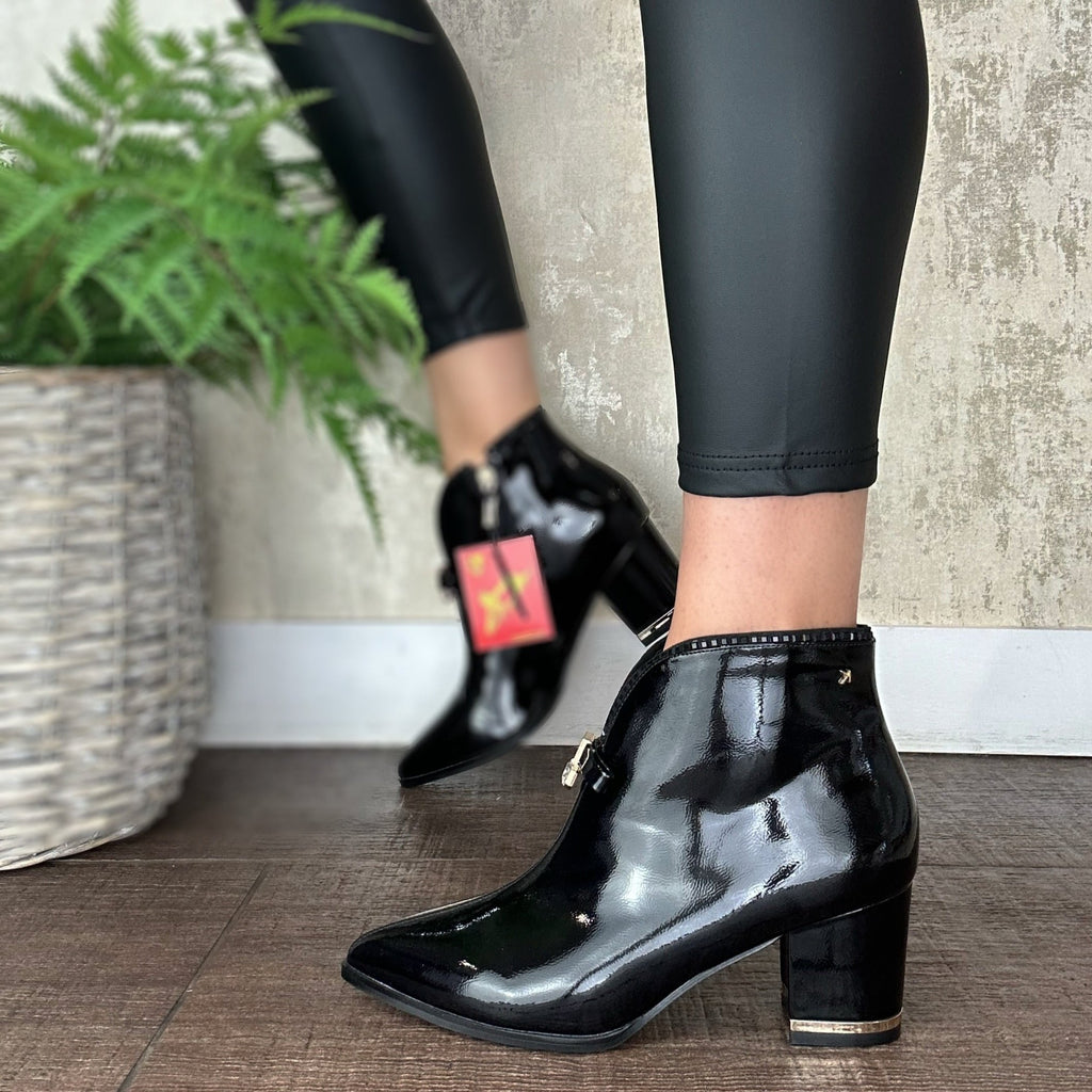 Kate Appleby Alness Ankle Boot in Schwarz