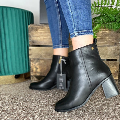 Carmela - Leather Boot in Black