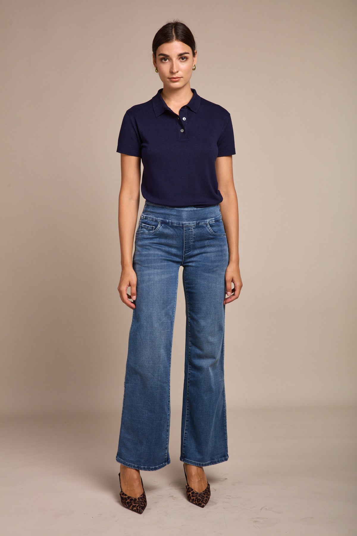 Toxik Push Up Straight Leg Jeans in Denim