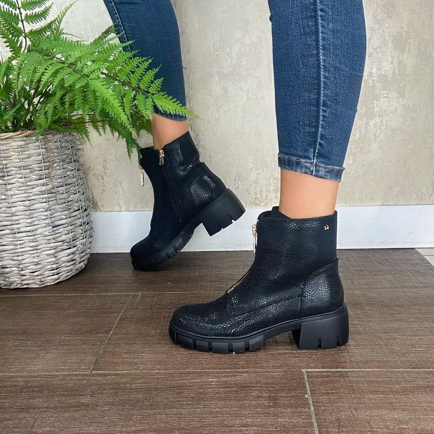 Una Healy – “Mercy Now” Viper Vinyl Ankle Boot in Black