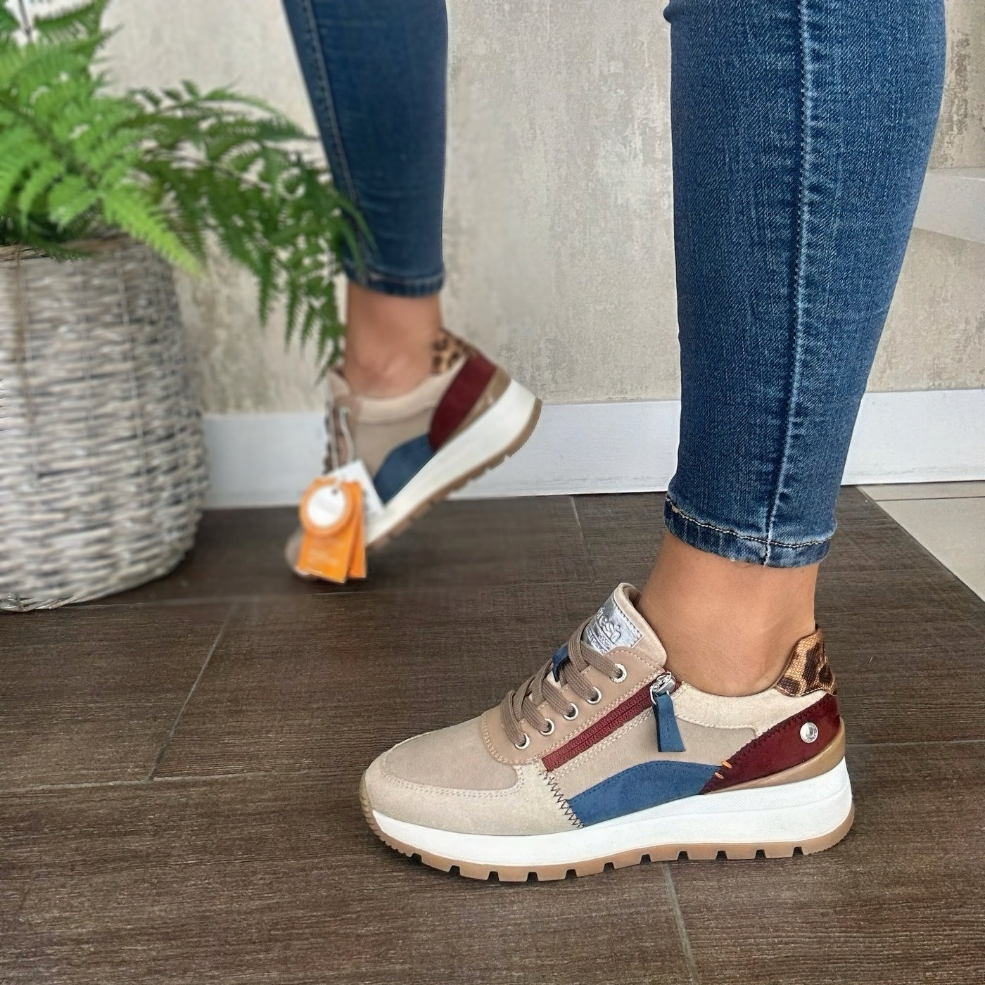 Refresh – Trainers in Neutral Beige, Deep Wine & Rich Navy with Animal Print Heel Detail 173243