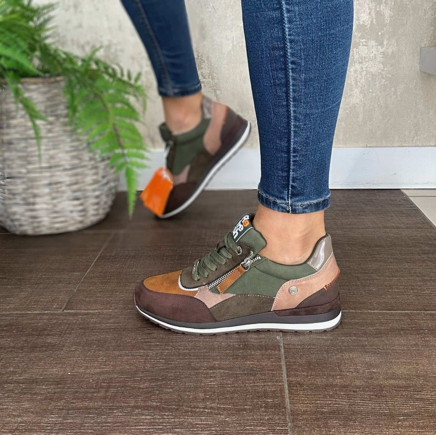 Refresh – Trainers in Khaki, Brown & Tan Multi-Tone 171401