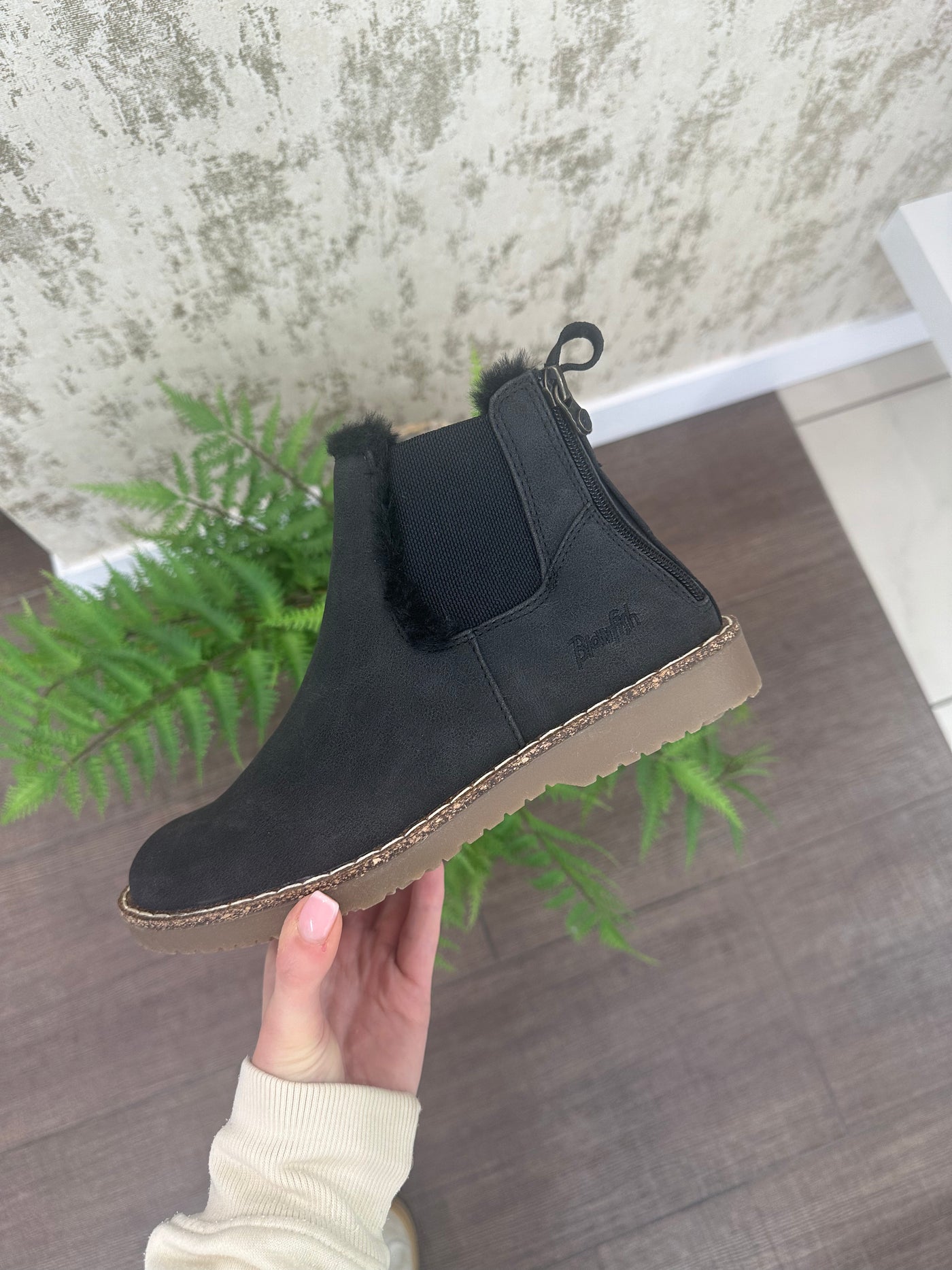 Blowfish - Chillin Boot in Black