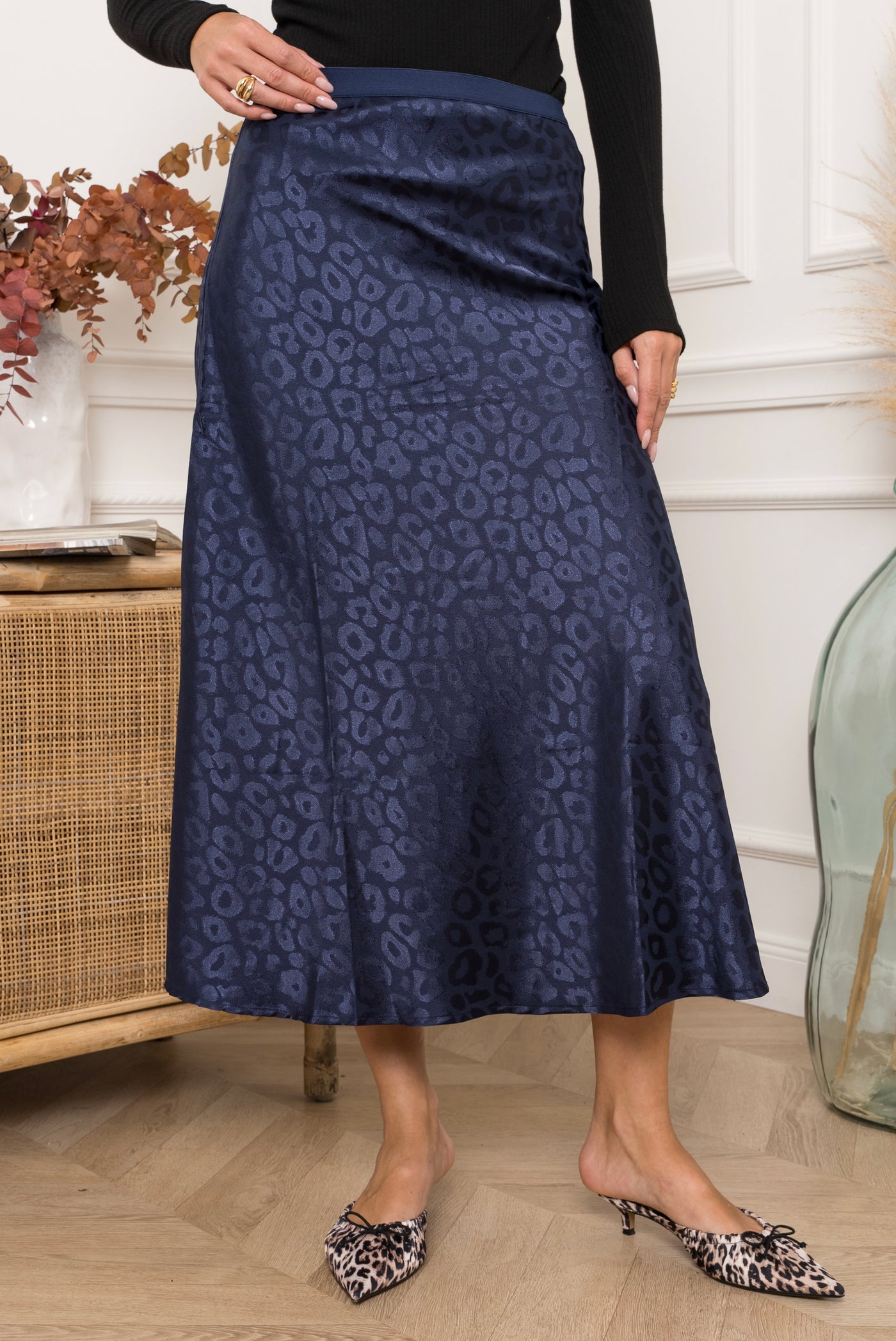 Ursula Satin Leopard Skirt in Pearlised Navy