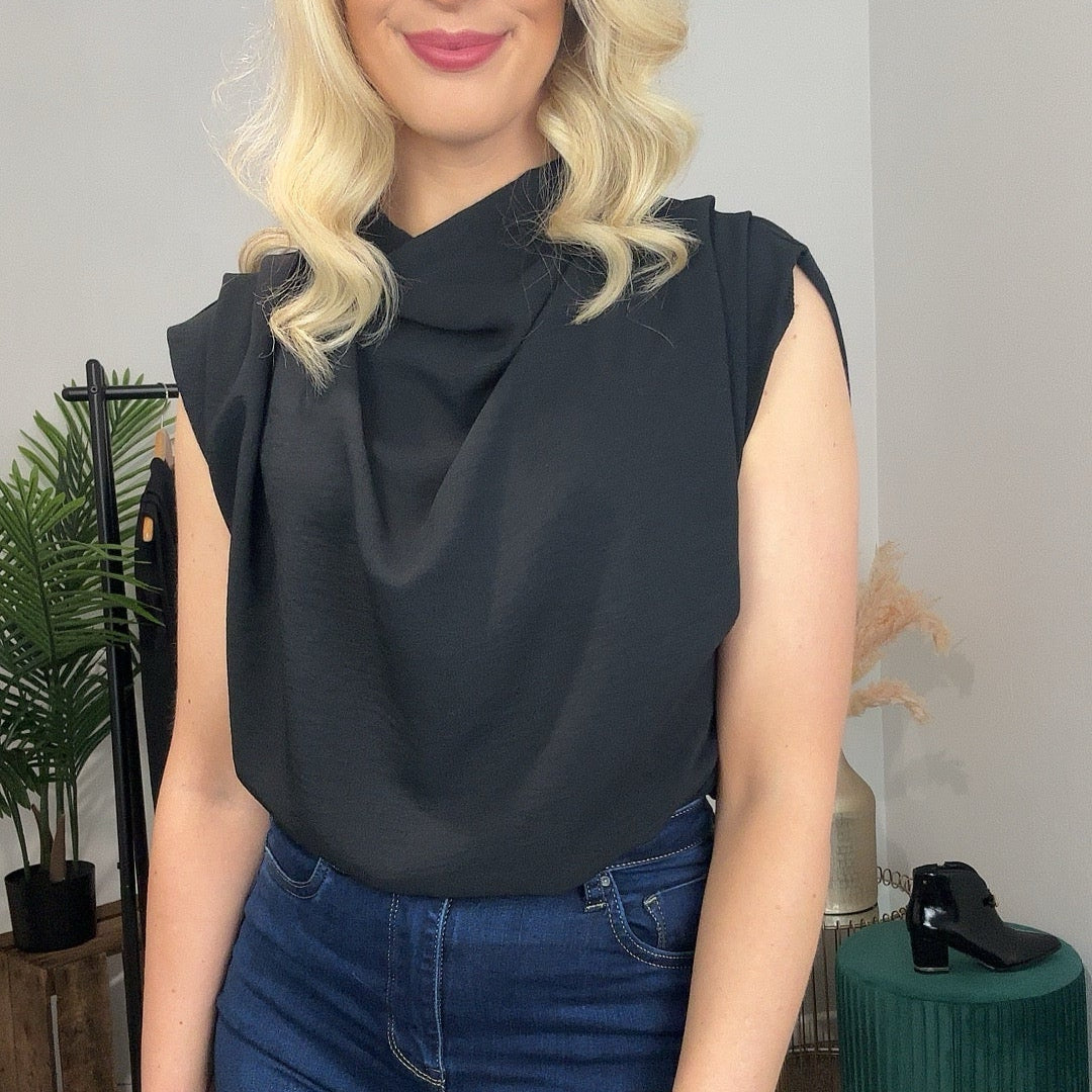 *Best Selling* Emilia Top in Midnight Black