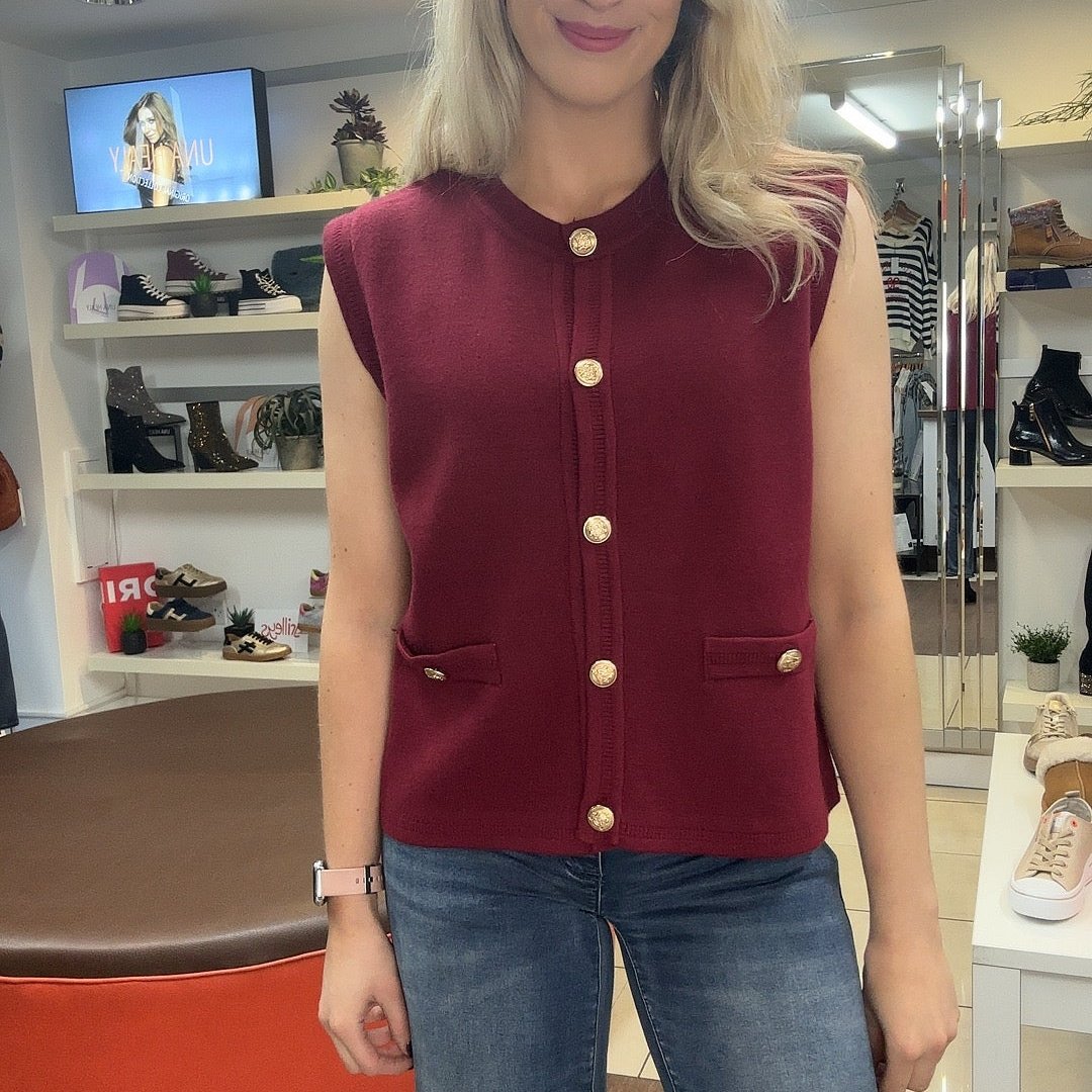 Aria Waistcoat in Bordeaux