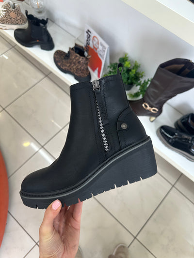 Refresh – Black Wedge Ankle Boot with Side Zip 173204