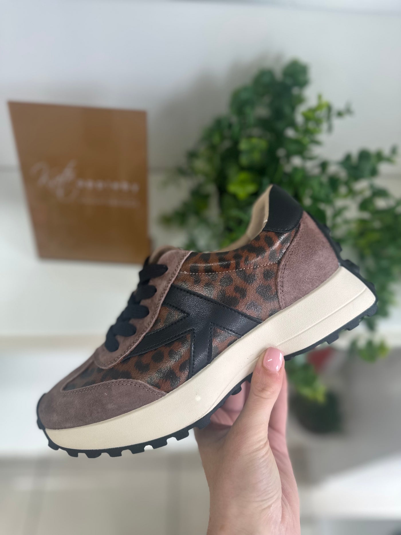 Kate Appleby – Clement Trainer in Jaguar