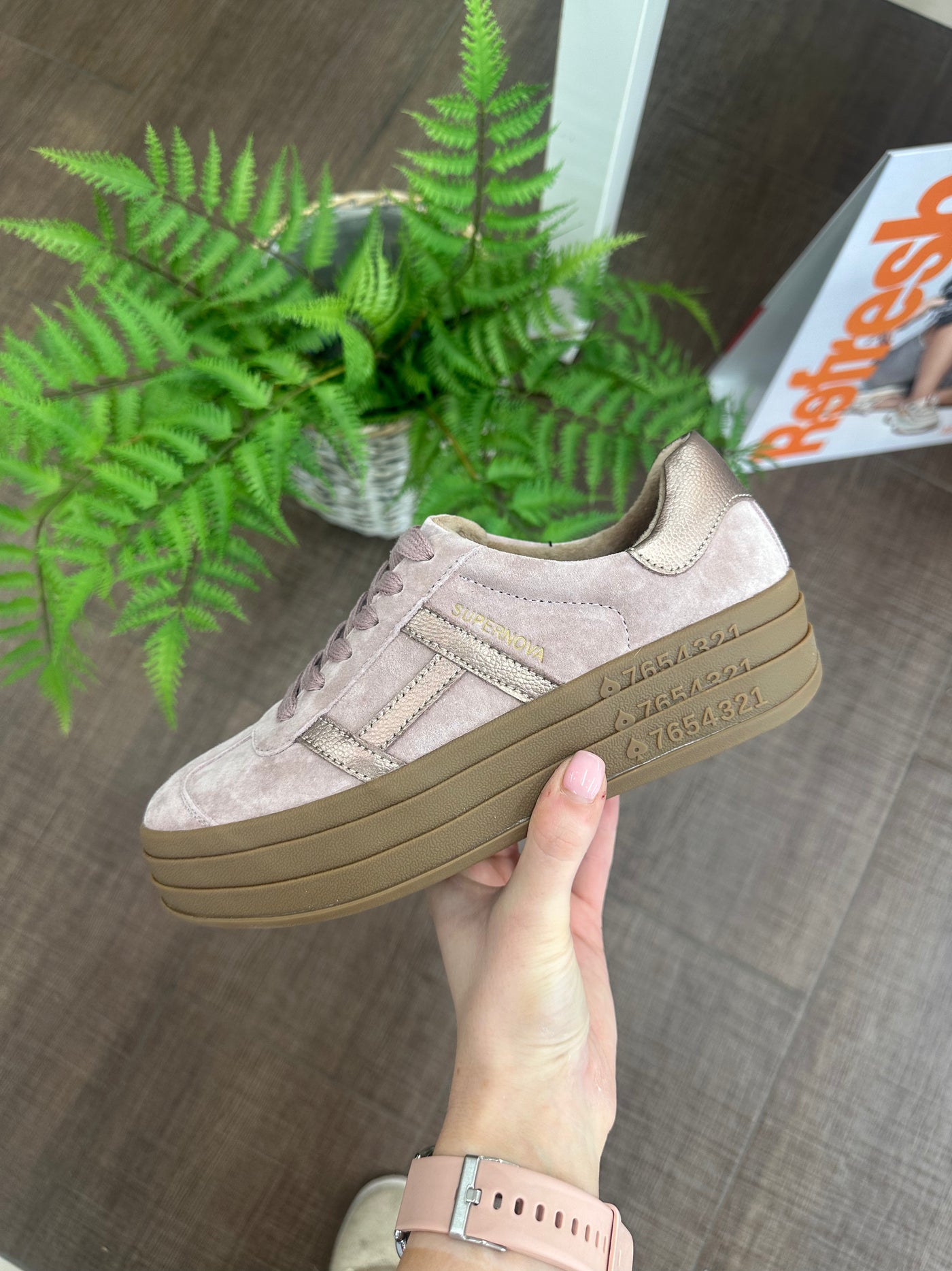 Drilleys – Sixty Eight Trainer in Pink Daisy