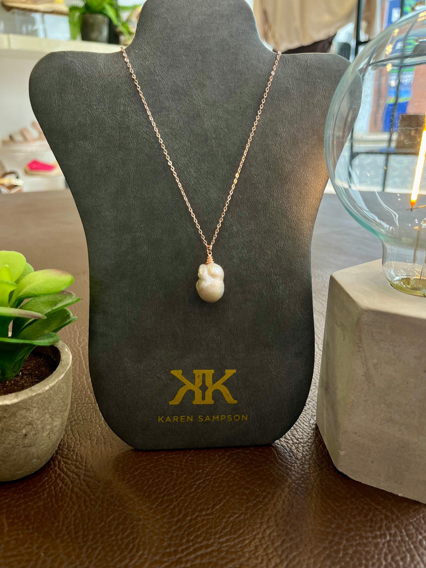 Karen sampson Rose Gold Pearl Pendant Necklace