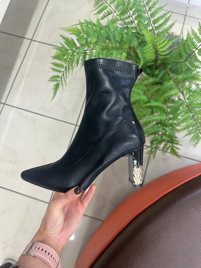 Kate Appleby – Bardsey Ankle Boot in Schwarz Black