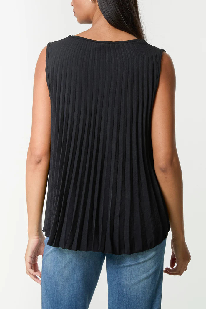 The Luna Pleated V-Neck Sleeveless Top in Black