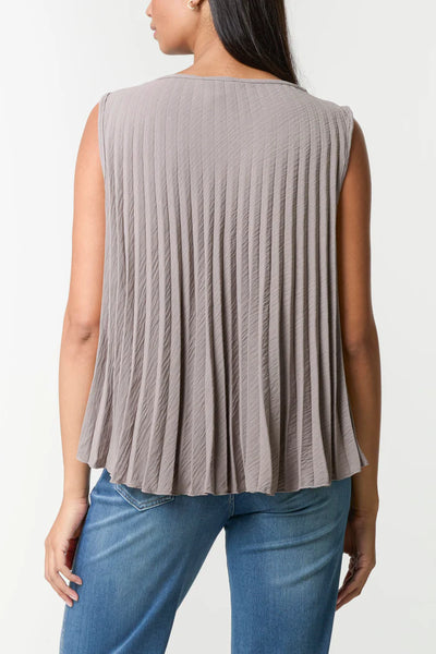 The Luna Pleated V-Neck Sleeveless Top in Mocha