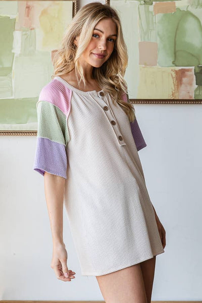 The Halle T-Shirt in Oatmeal