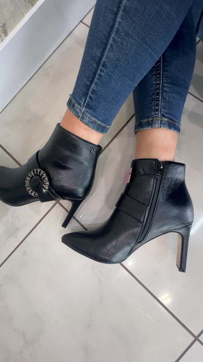 Una Healy – Perfect Match Ankle Boot in Vinyl